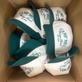 Caps bedrucken lassen – Individuelle Caps mit Logo gest...